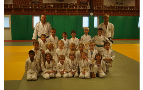 Groupe des SUPER POUSSINS 2015 /2016 